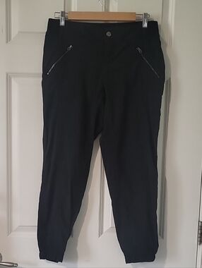 Women’s Athleta Trekkie Jogger Pants Size 8 Black Athletic Travel Pants